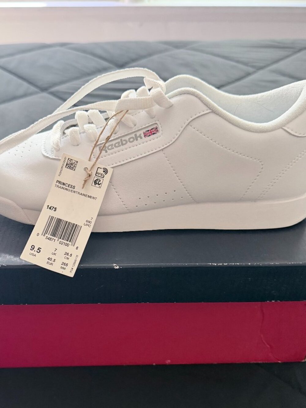 Reebok Princess Classic White Women’s Sneakers w/ Box - Size 9.5